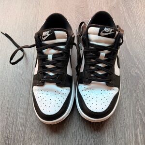Nike Women’s Panda Dunks